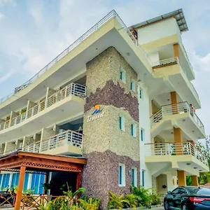 Bella Vida Hotel